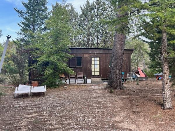 Maison avec piscine sur terrain de 5000 M2 avec Dépendances