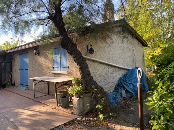 Maison avec piscine sur terrain de 5000 M2 avec Dépendances