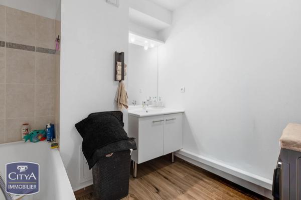 Appartement à vendre 3 pièces 68.29m² Narbonne (11100)
