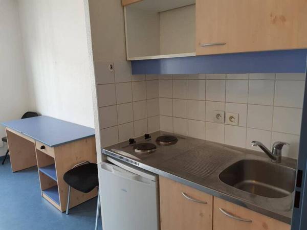 Appartement 1 pièce                                        - 69007 Lyon 7e  Arrondissement Réf : 5561