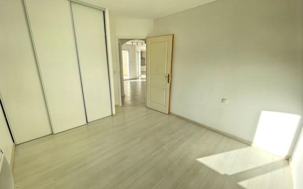 Maison à vendre    6 pièces •  Carcassonne