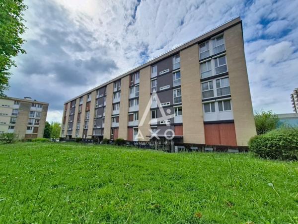 Appartement 5 pièces  Séjour double  3 chambres  Balcon  Beauvais Jeanne Hachette