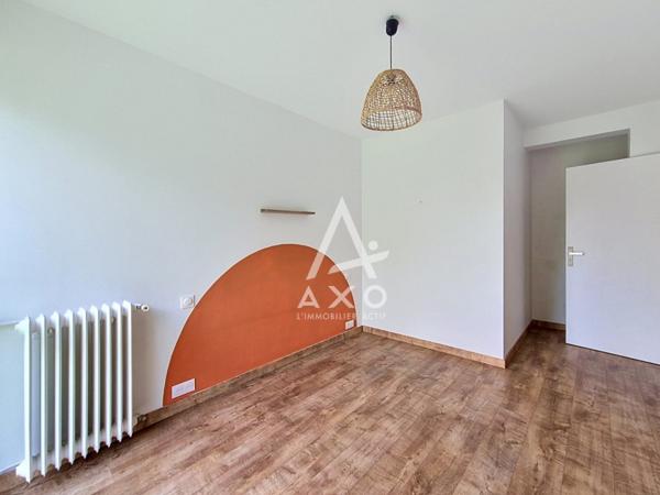 Appartement 5 pièces  Séjour double  3 chambres  Balcon  Beauvais Jeanne Hachette