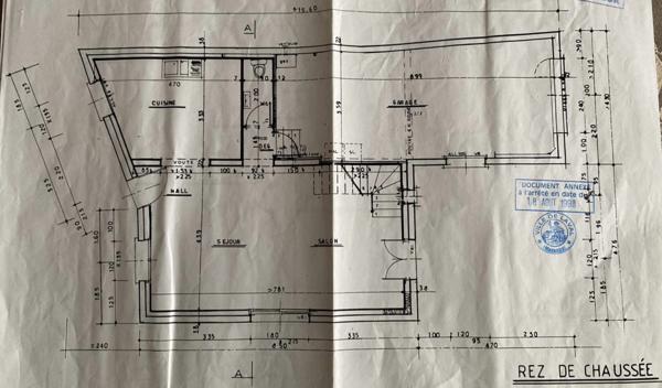 Pavillon 4 chambres sur terrain de 580m2