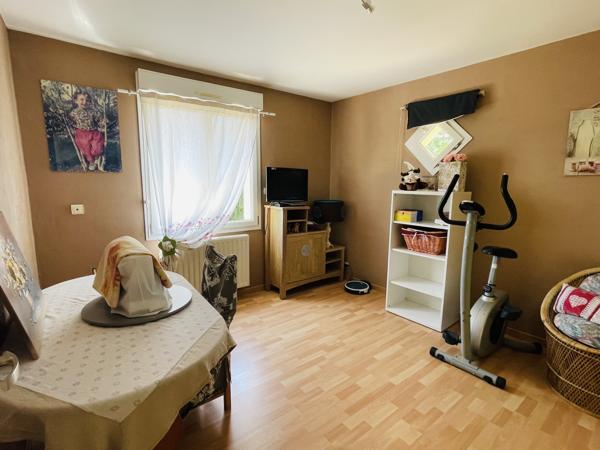 Pavillon 4 chambres sur terrain de 580m2