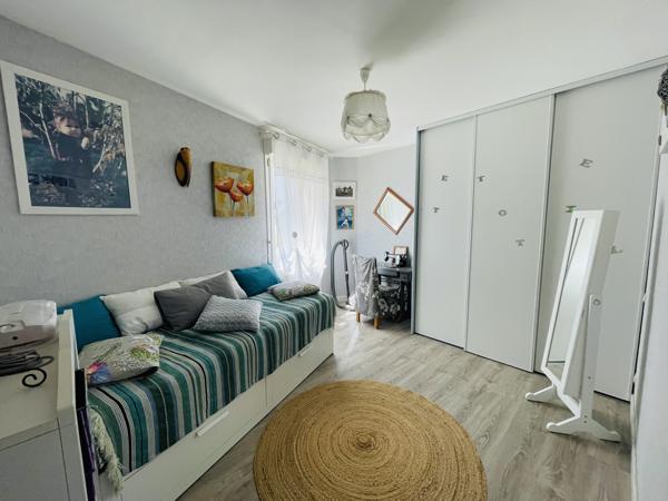 Pavillon 4 chambres sur terrain de 580m2