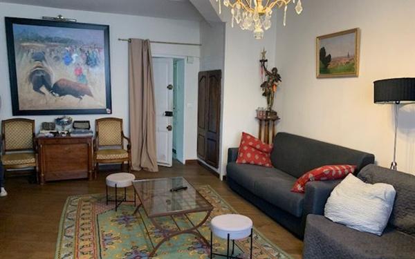 Appartement à louer    3 pièces • 68,60 m2 Nîmes