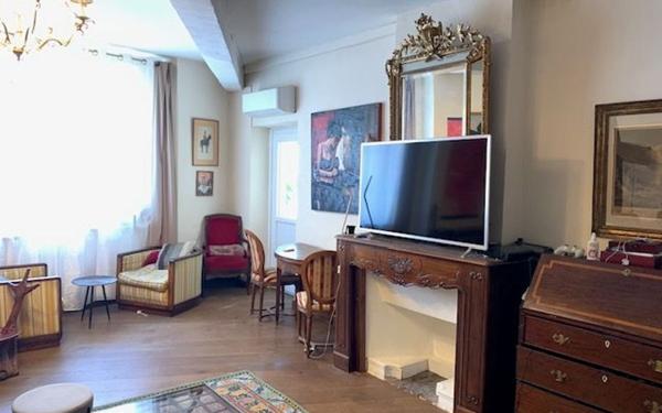 Appartement à louer    3 pièces • 68,60 m2 Nîmes