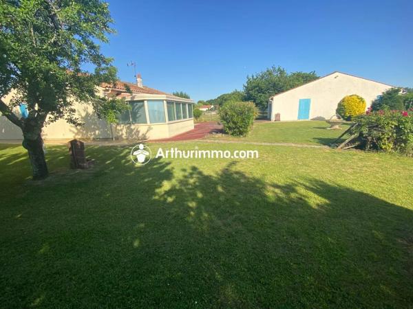 Vente                                                      Maison
                        
                     5 pièces                      85 m2                     à Matha