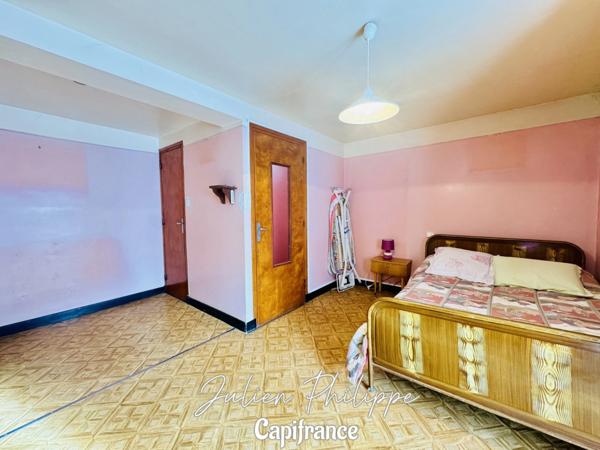 Maison à vendre 5 pièces SAINT LAURENT DU CROS (05) - Fort potentiel