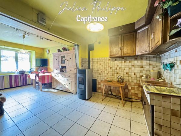 Maison à vendre 5 pièces SAINT LAURENT DU CROS (05) - Fort potentiel