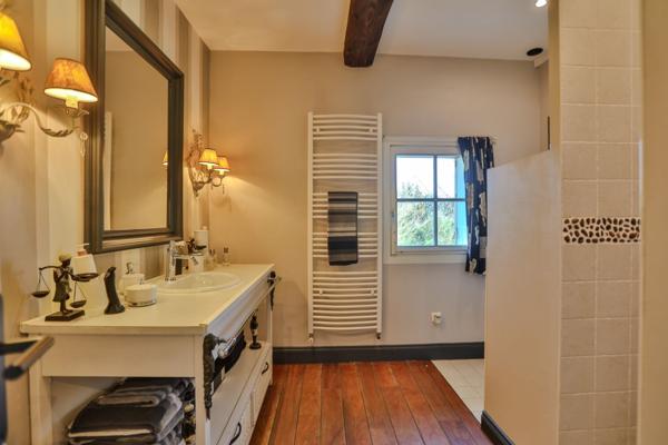 Vente Maison de luxe Le Thor 10 Pièces 410 m²