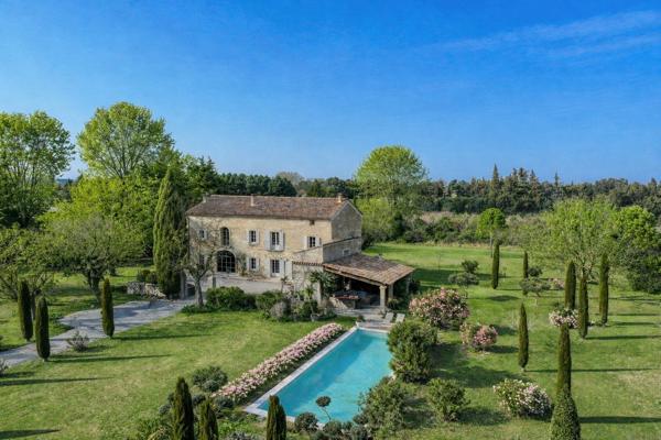 Vente Maison de luxe Le Thor 10 Pièces 410 m²
