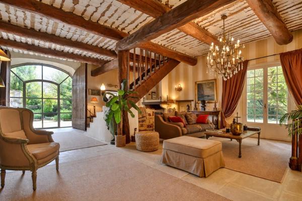Vente Maison de luxe Le Thor 10 Pièces 410 m²