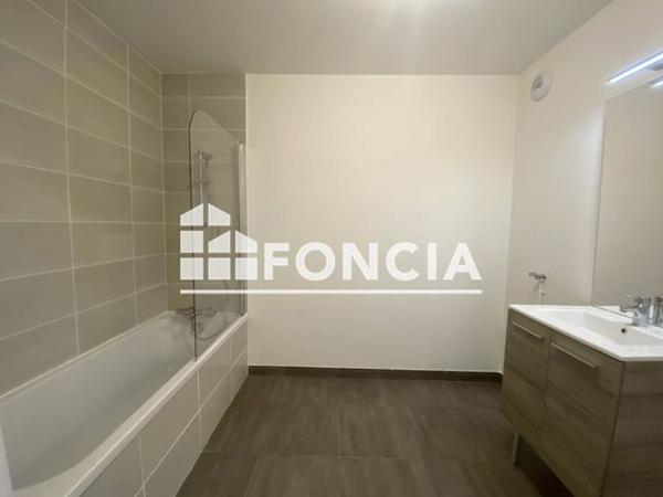 Location Appartement 2 pièces 55.01 m² - 225 ET 229 RUE DUPONTREUE Amiens 80000