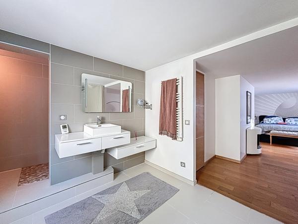 Maison 7 pièces - 228 m² Bien prestige