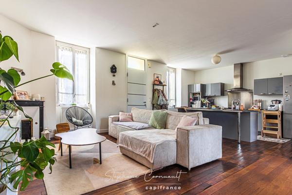 Maison de 147 m² avec piscine et jardin