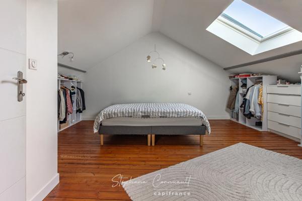 Maison de 147 m² avec piscine et jardin