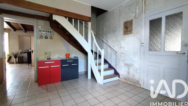 Maison à vendre 8 pièces 154 m² Saint-Cyr-des-Gâts