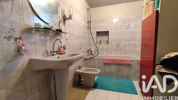 Maison à vendre 8 pièces 154 m² Saint-Cyr-des-Gâts