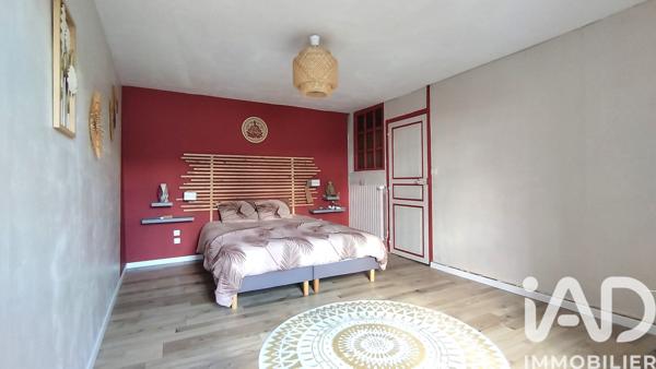 Maison à vendre 8 pièces 154 m² Saint-Cyr-des-Gâts