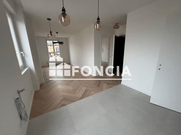 Location Appartement 2 pièces 46.81 m² - La Varenne St Hilaire 94210