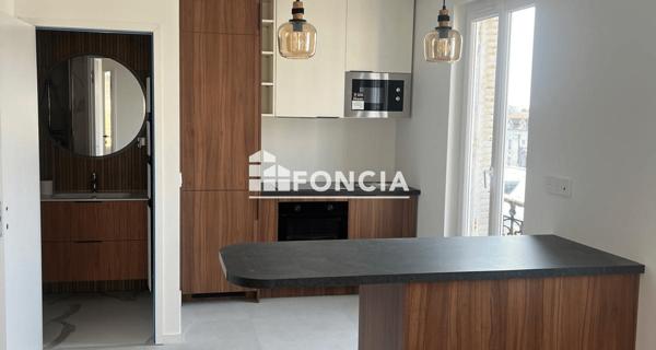 Location Appartement 2 pièces 46.81 m² - La Varenne St Hilaire 94210