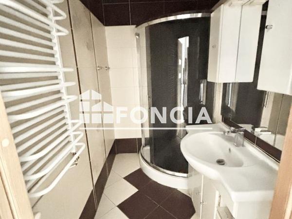 Location Appartement 5 pièces 90.4 m² - RUE FREDERIC CHOPIN Valence 26000