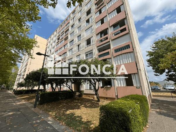 Location Appartement 5 pièces 90.4 m² - RUE FREDERIC CHOPIN Valence 26000