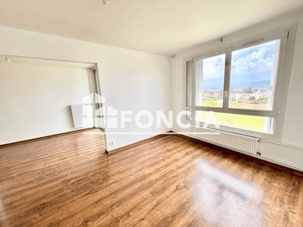 Location Appartement 5 pièces 90.4 m² - RUE FREDERIC CHOPIN Valence 26000