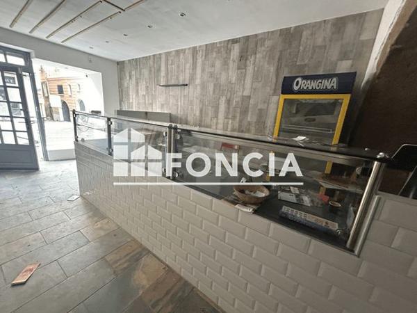 Location Local commercial 47 m² - 67 RUE DE BOURGOGNE Vienne 38200