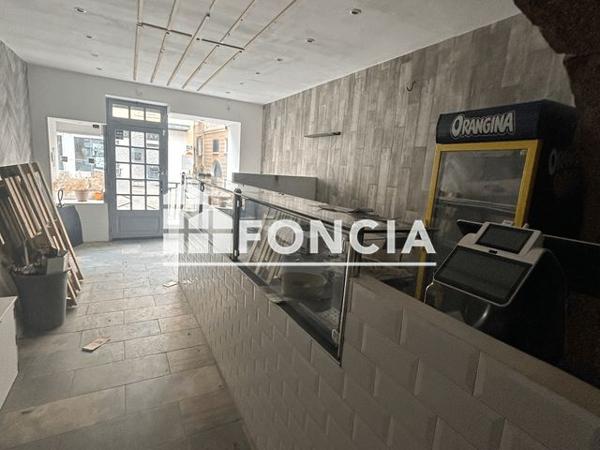 Location Local commercial 47 m² - 67 RUE DE BOURGOGNE Vienne 38200