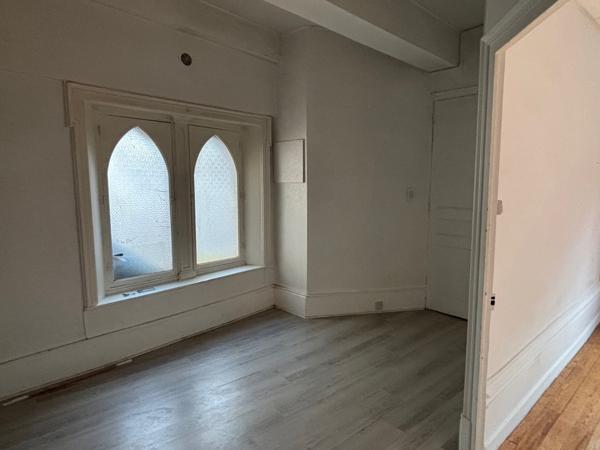 Appartement T3 de 128m2 à louer Villefranche centre