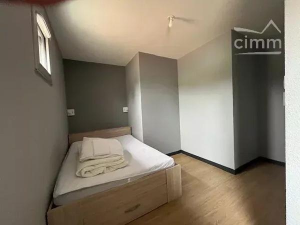 A louer meublé d'une surface de 29 m² entièrement refait à neuf.