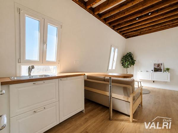 STUDIO, Paris 75020