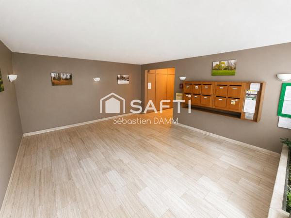 MULHOUSE – Rue de l'Ours – Appartement 3 pièces de 75 m² – Dernier étage avec ascenseur – 2 balcons – Garage – Cave