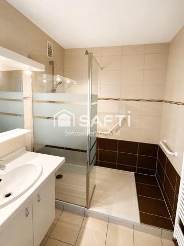 MULHOUSE – Rue de l'Ours – Appartement 3 pièces de 75 m² – Dernier étage avec ascenseur – 2 balcons – Garage – Cave