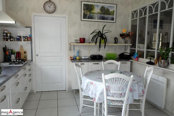 Maison à SAINTE-FEREOLE, 19270 - 5 pièces 156m²