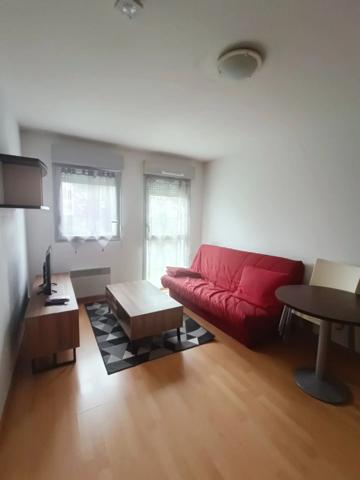 Location                                                      Appartement
                        
                     1 pièces                      31 m2                     à Saint-Sébastien-sur-Loire