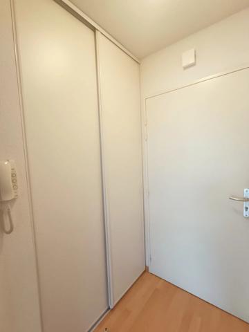 Location                                                      Appartement
                        
                     1 pièces                      31 m2                     à Saint-Sébastien-sur-Loire