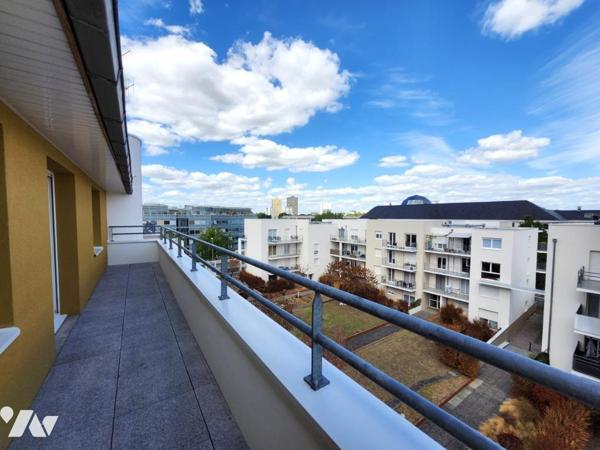 NANTES T2 dernier étage avec balcon, ravalement fait !