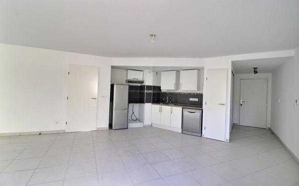 Appartement à vendre    3 pièces • 71,80 m2 Castelnau-le-Lez