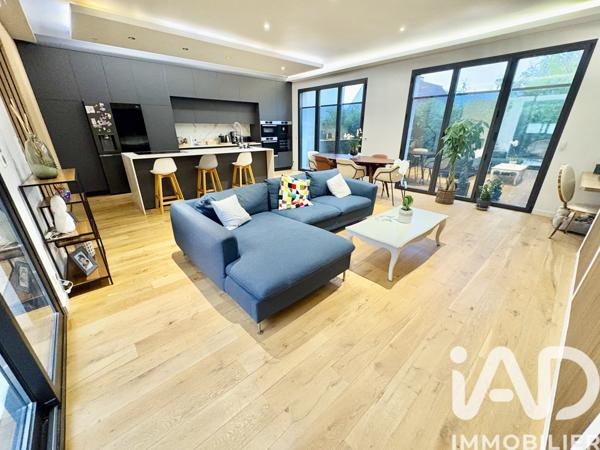 Maison à vendre 6 pièces 190 m² Montesson