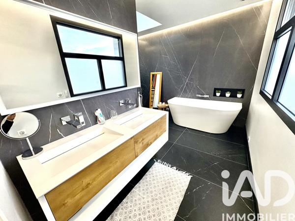 Maison à vendre 6 pièces 190 m² Montesson