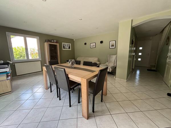Maison 6 pièce(s) 110 m2 , Segre