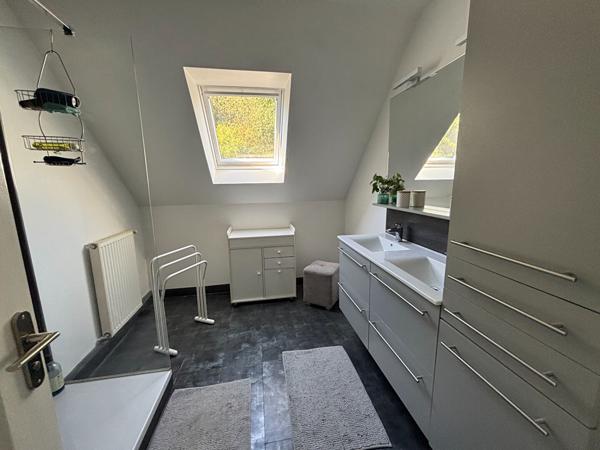 Maison 6 pièce(s) 110 m2 , Segre