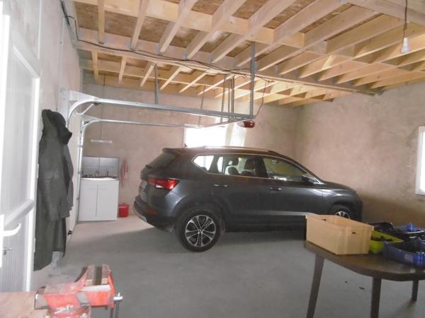 Maison en campagne 130 m2 . 3 chambres. 3000m2 de terrain