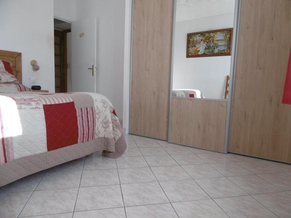 Maison en campagne 130 m2 . 3 chambres. 3000m2 de terrain