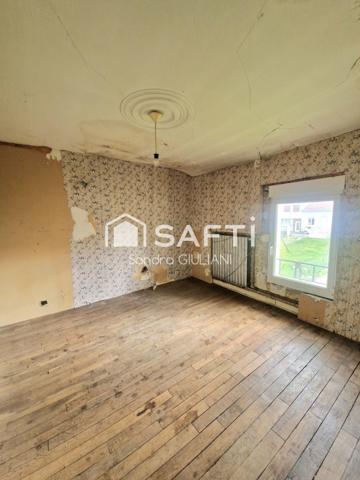 Maison avec 4 chambres, terrasse et jardin au calme ! PETIT PRIX !