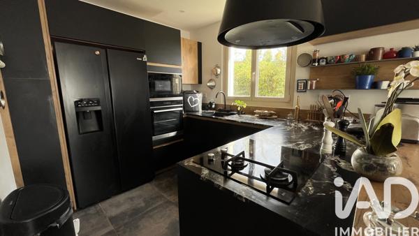 Maison à vendre 5 pièces 96 m² L'Houmeau